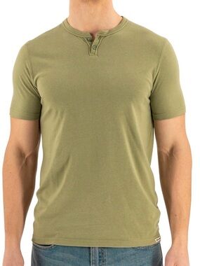 NWOT Men's Olive Short Sleeve Henley Polo